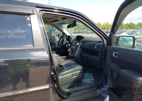 2015 Honda Pilot Touring из США, поврежденный, VIN 5FNYF4H91FB008470